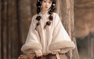 中式抹胸汉服日常穿搭，中式抹胸汉服日常穿搭图片