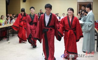 汉服白领怎么穿搭图片，汉服白领怎么穿搭图片女